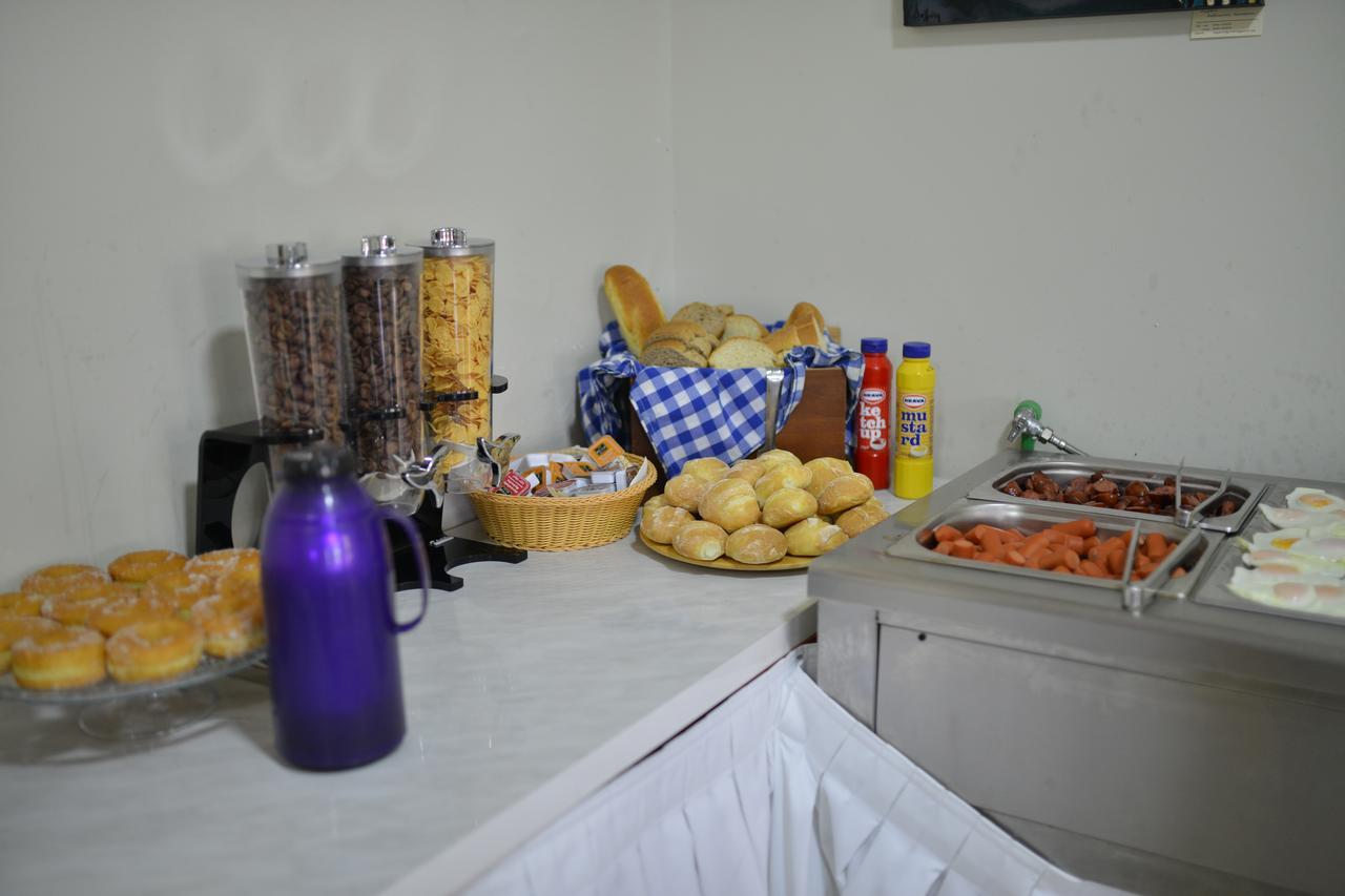 Crown Hotel Nea Skioni Bagian luar foto